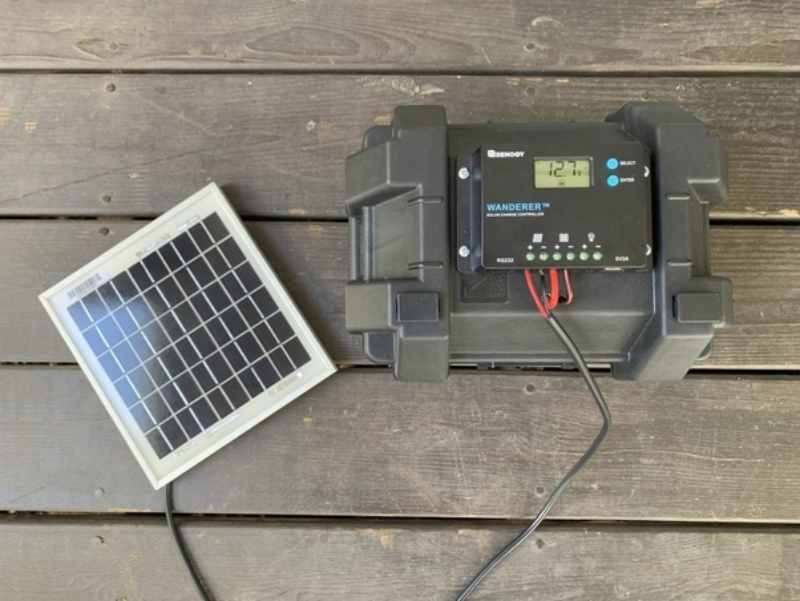 Application of 12 v solar panel